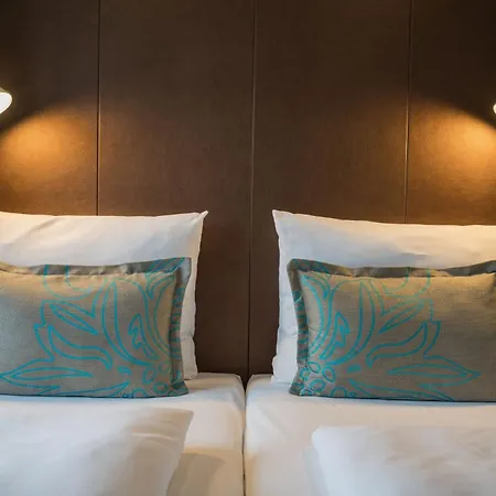 Motel One BRE Buitenkant foto